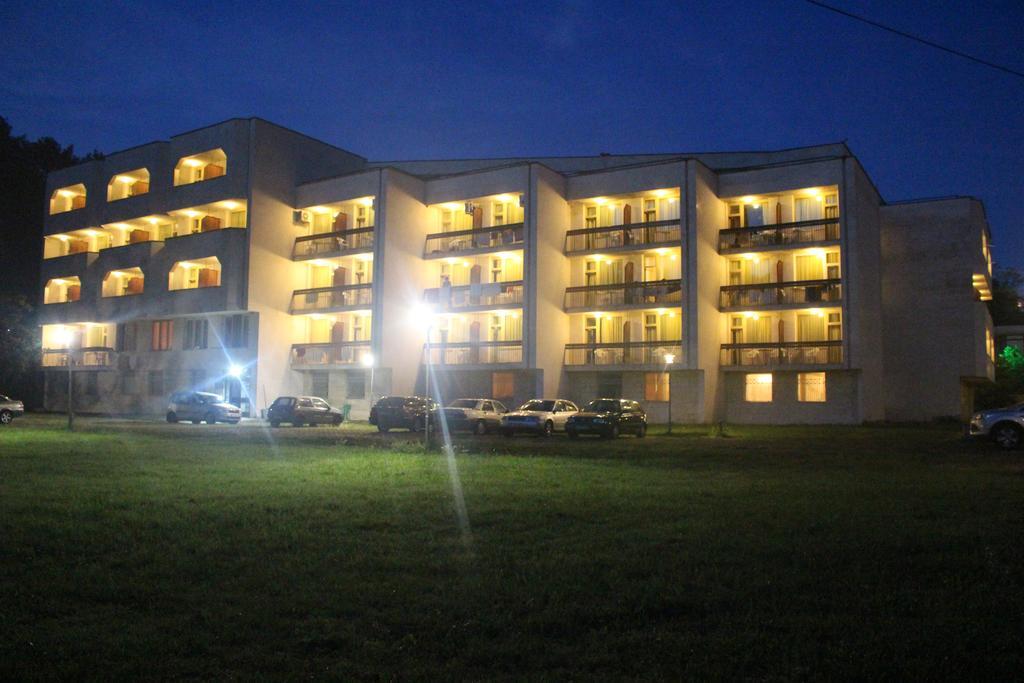 Atliman Beach Park Hotel Kiten  Exterior photo